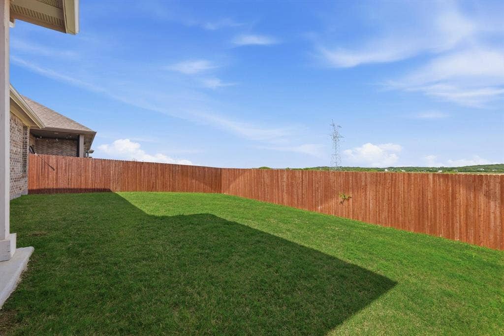 3021 Lionsgate Drive, Argyle, TX 76226