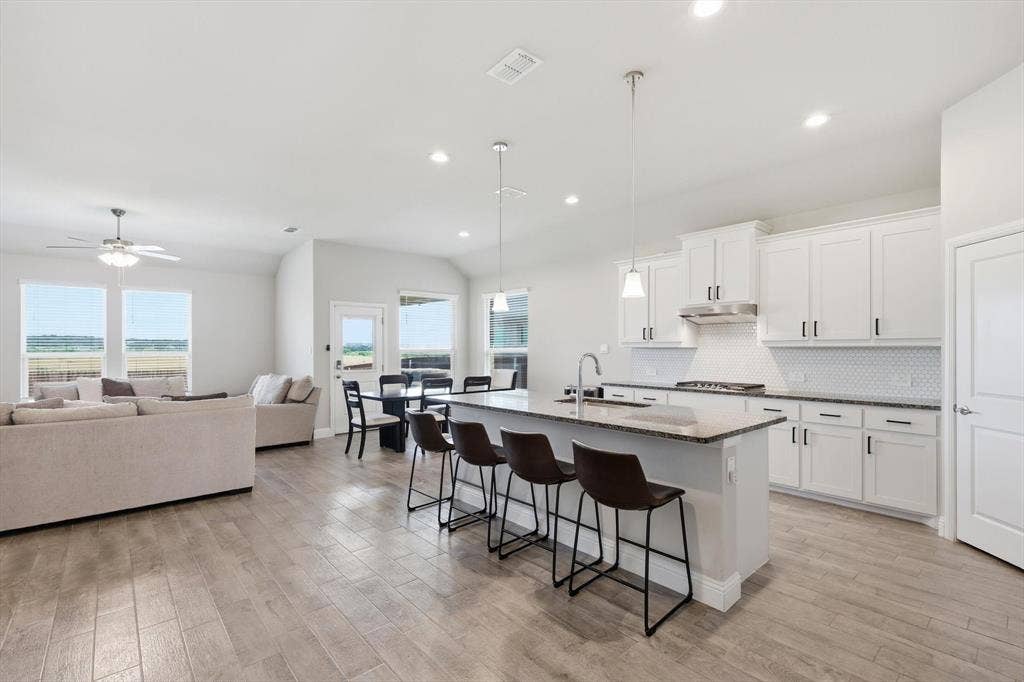 3021 Lionsgate Drive, Argyle, TX 76226