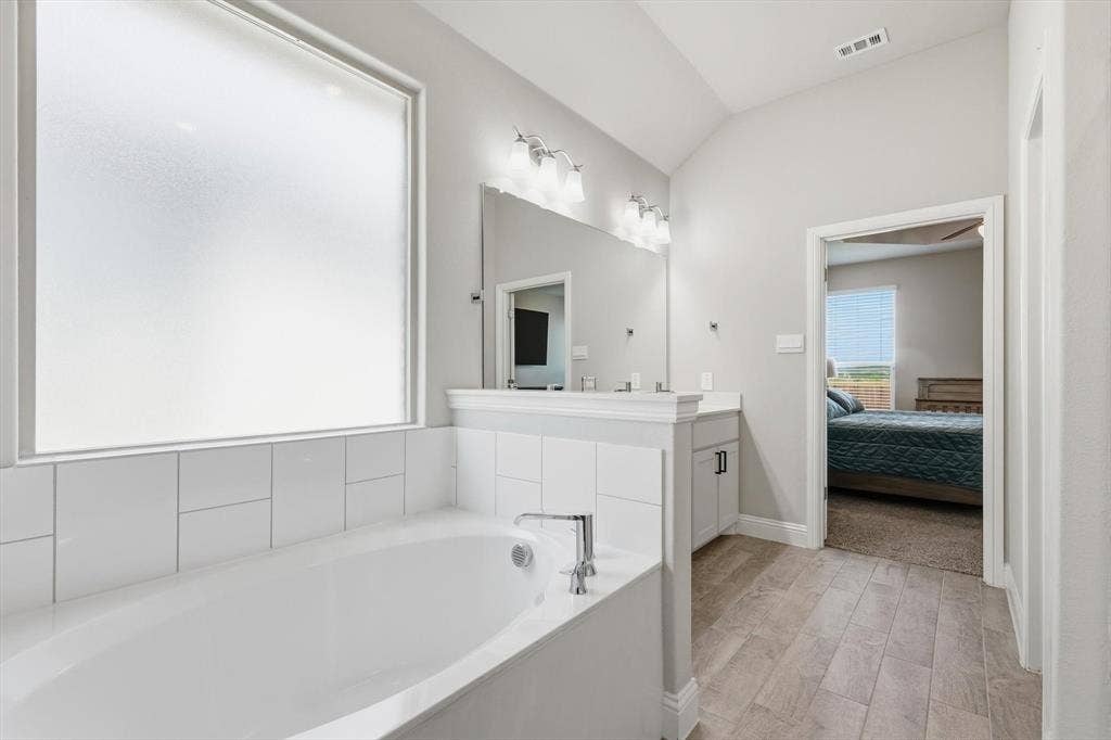 3021 Lionsgate Drive, Argyle, TX 76226