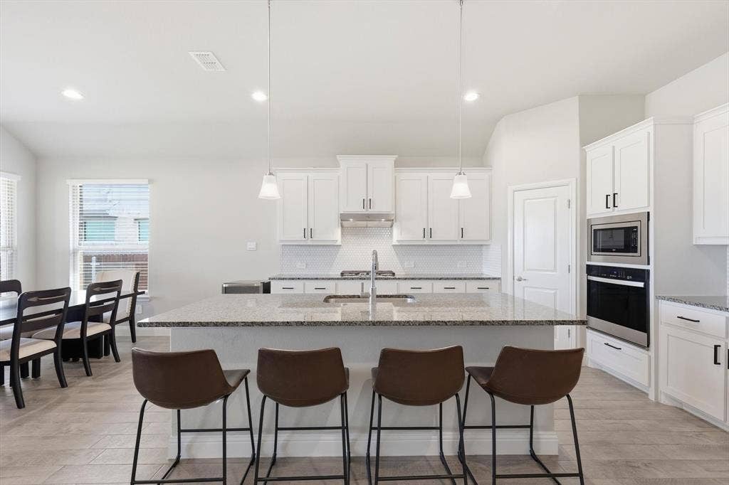 3021 Lionsgate Drive, Argyle, TX 76226