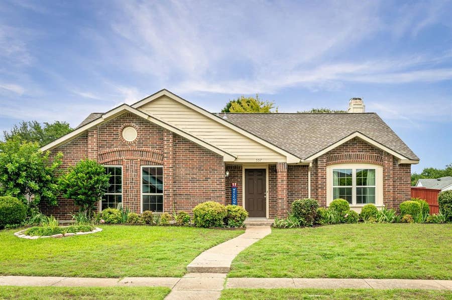 Property photo for 557 Gillespie Drive, Allen, TX