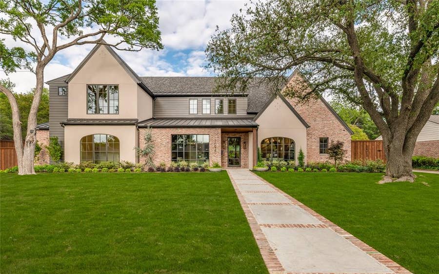 Property photo for 10940 Snow White Drive, Dallas, TX