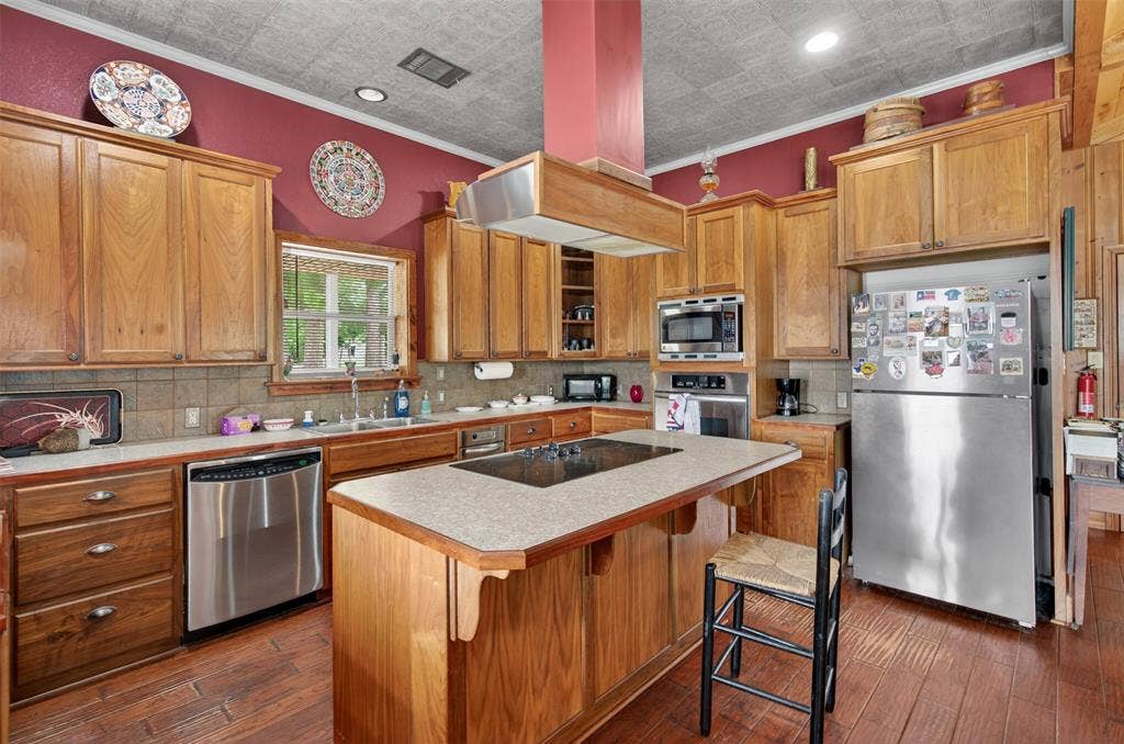 7601 CR 3700, Murchison, TX 75778