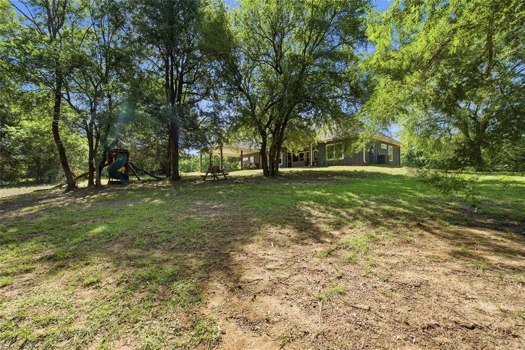 7600 County Road 1500, Athens, TX 75751 Back