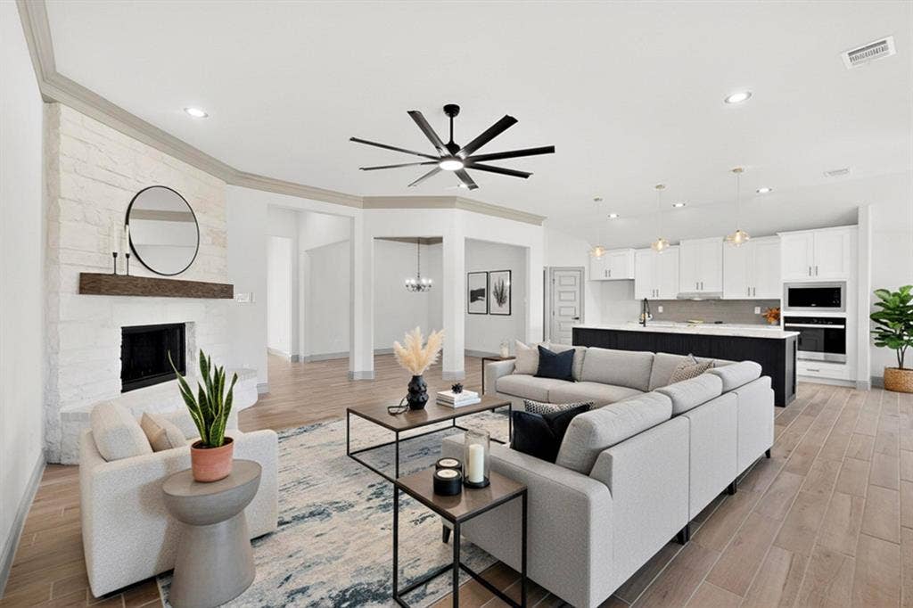 906 Maxine Drive, Athens, TX 75751 Virtual Staging