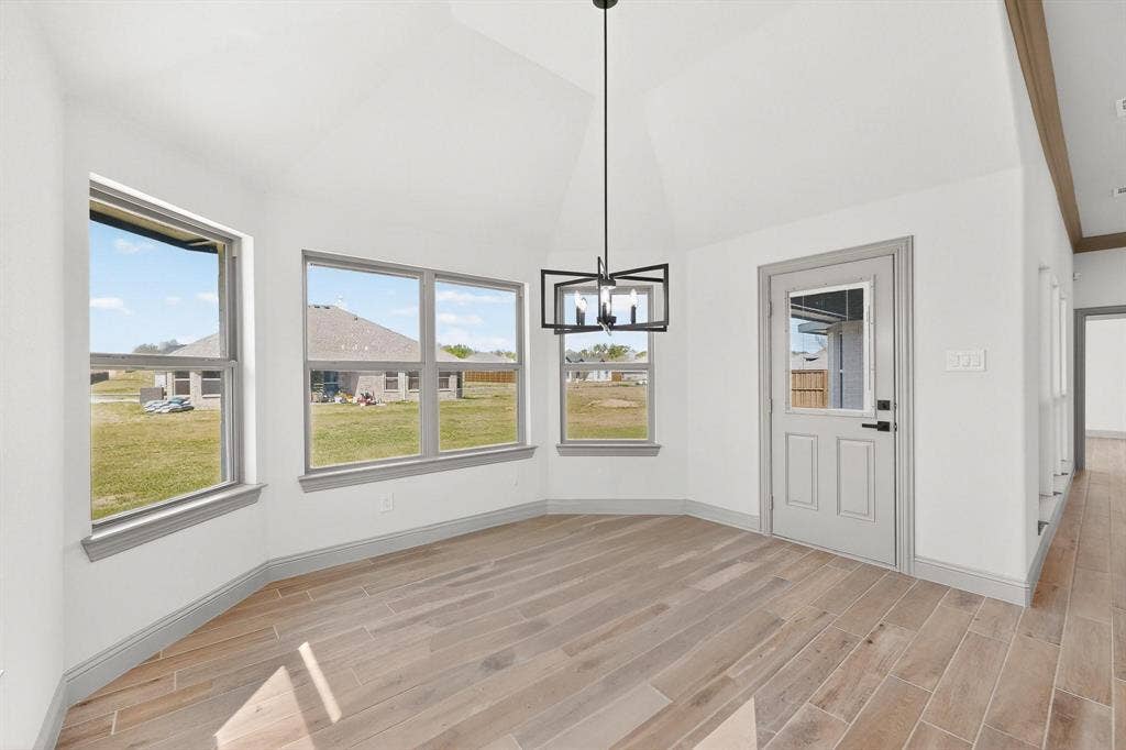 906 Maxine Drive, Athens, TX 75751 906 Maxine Drive, Athens, TX 75751