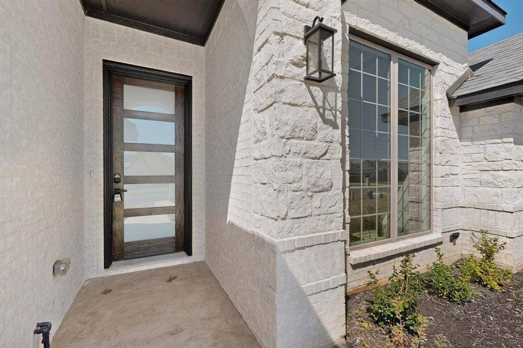 906 Maxine Drive, Athens, TX 75751 906 Maxine Drive, Athens, TX 75751