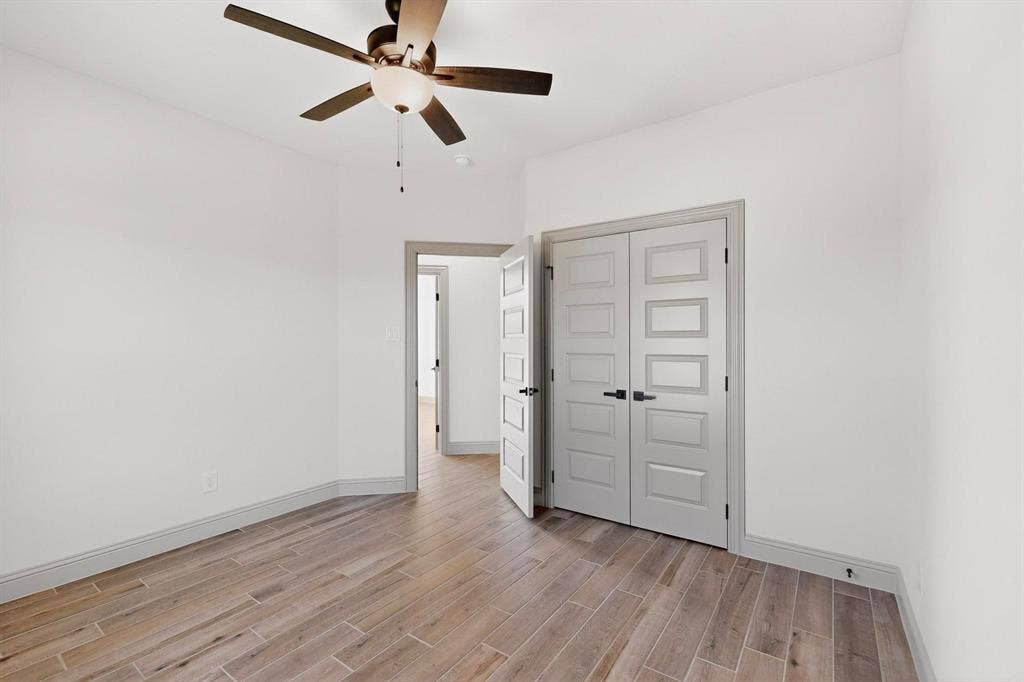 906 Maxine Drive, Athens, TX 75751 906 Maxine Drive, Athens, TX 75751