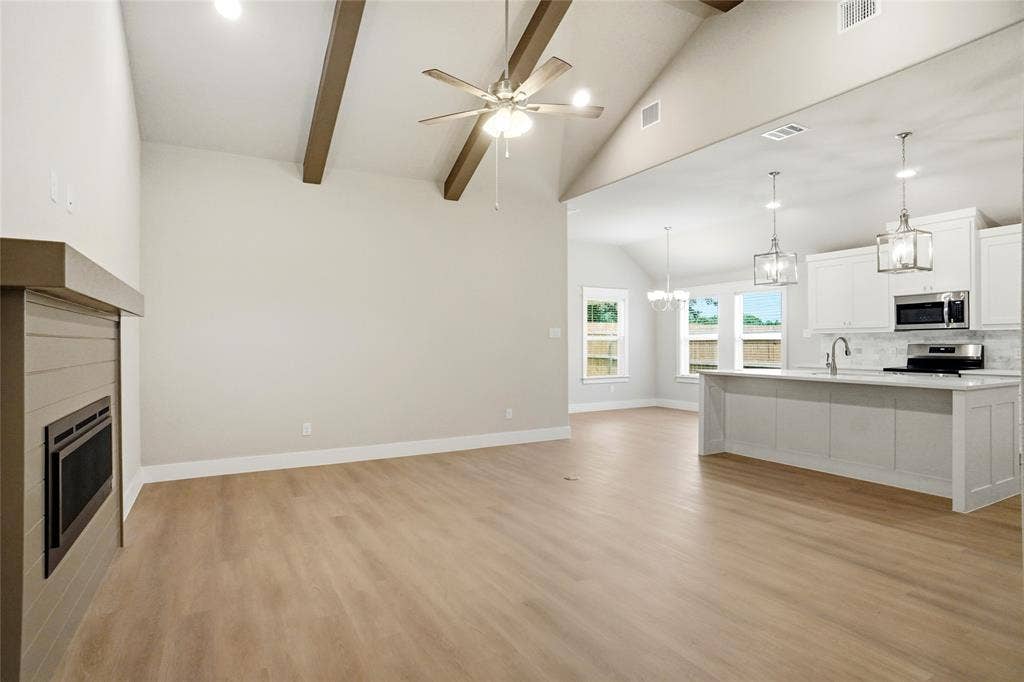 137 Joel Street, Springtown, TX 76082 137 Joel Street, Springtown, TX 76082