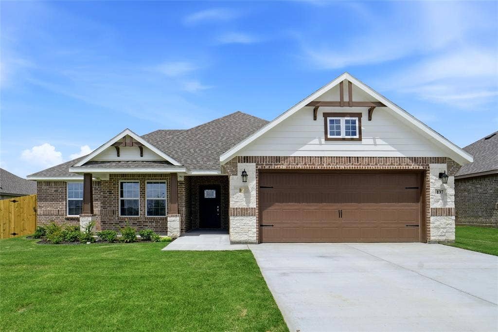 137 Joel Street, Springtown, TX 76082 137 Joel Street, Springtown, TX 76082