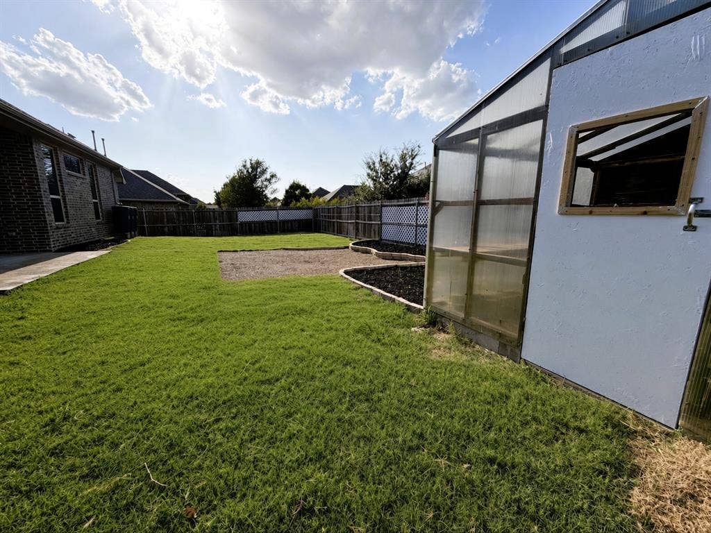 9948 Atlantic Lane, Frisco, TX 75035 New sod virtually enhanced