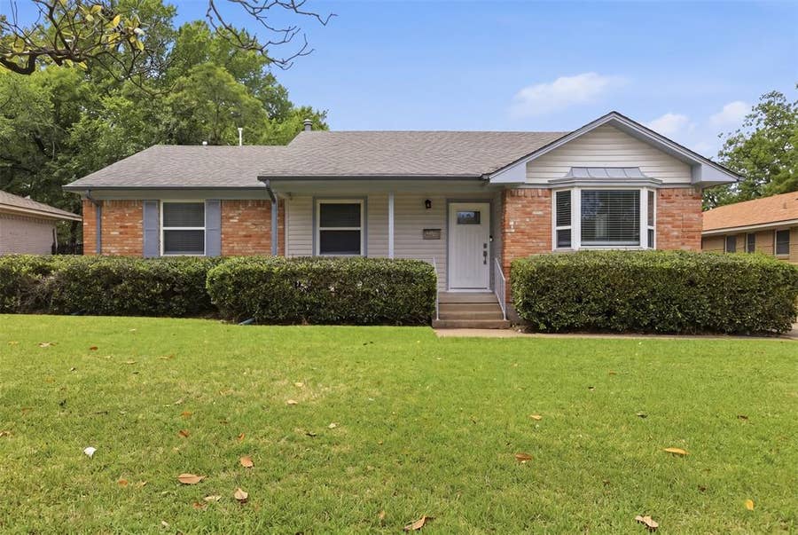 Property photo for 4419 Abrams Road, Dallas, TX