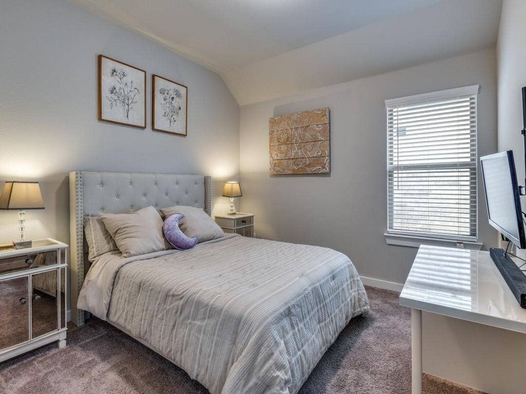 626 Congressional Avenue, Red Oak, TX 75154 Carpeted bedroom featuring neutral wall tones, a window with blinds, and white trim