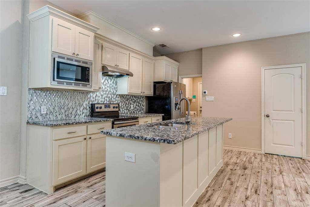 336 Austin Avenue, Wylie, TX 75098 336 Austin Avenue, Wylie, TX 75098
