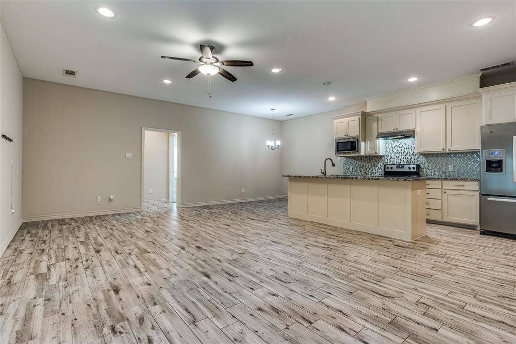 336 Austin Avenue, Wylie, TX 75098 336 Austin Avenue, Wylie, TX 75098