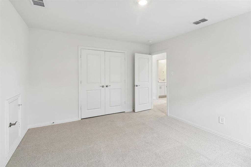 2305 Nicole Drive, Denton, TX 76208