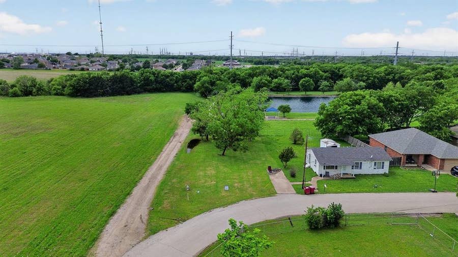 Property photo for 519 New Street, Royse City, TX