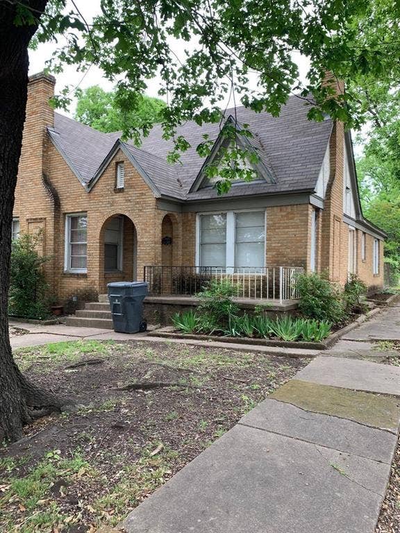 Property photo for 522 Cameron Avenue, Dallas, TX