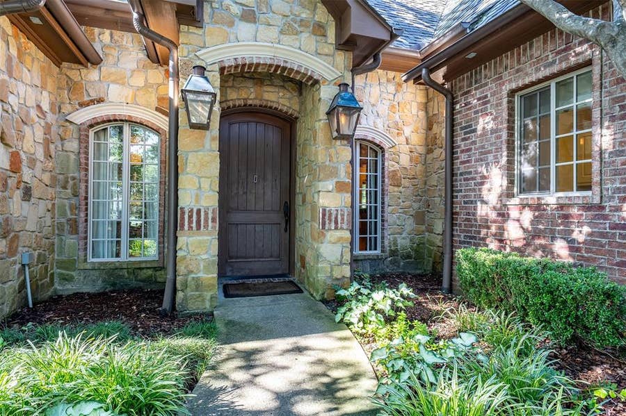 Property photo for 4318 Cascades Boulevard, Tyler, TX