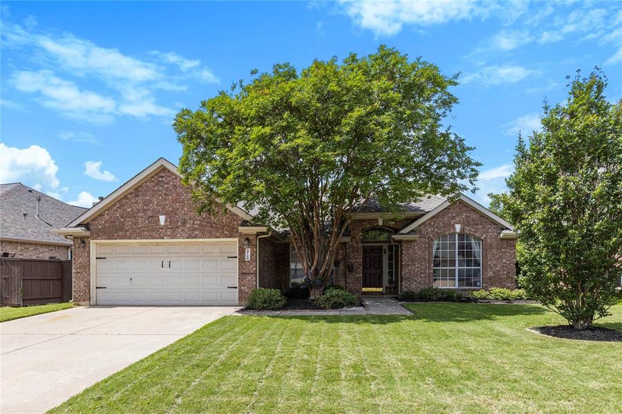 Property photo for 3724 Ranchman Boulevard, Denton, TX