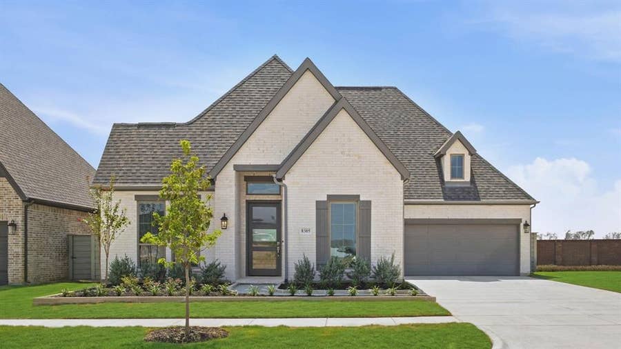 Property photo for 8305 Autumn Sage Trail, Denton, TX