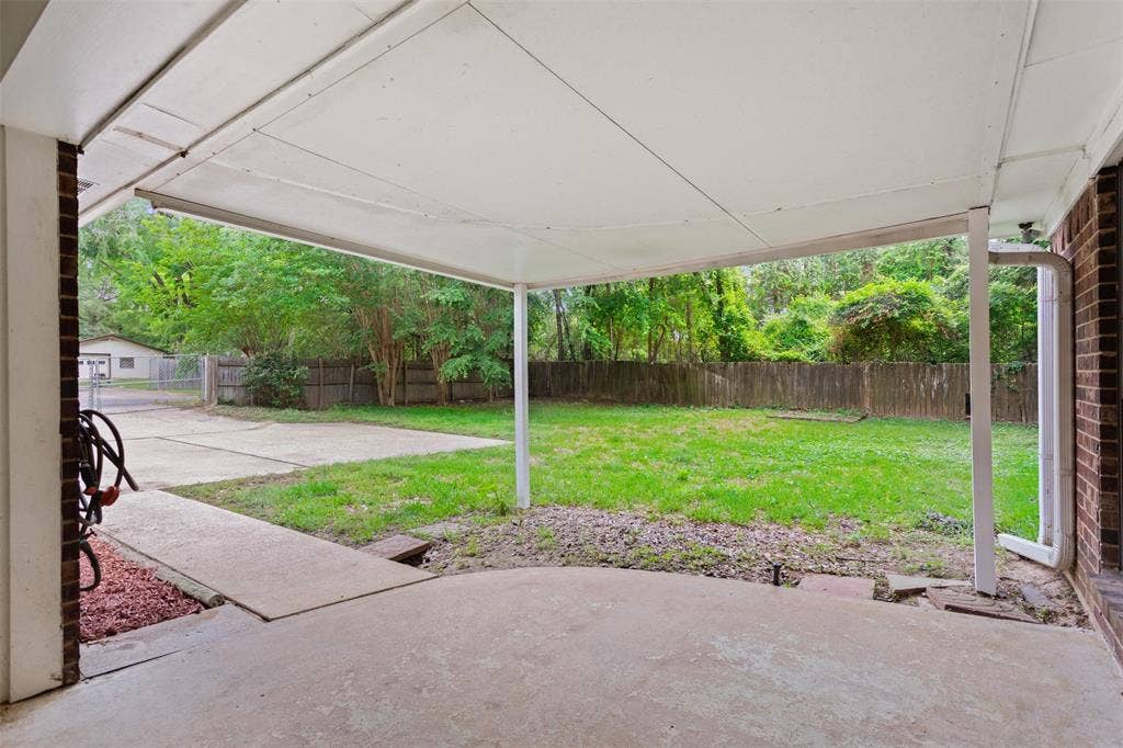 15049 Northwood Drive, Tyler, TX 75703 15049 Northwood Drive, Tyler, TX 75703