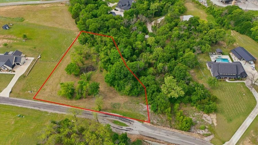 Property photo for 1016 Newsom Ranch Road, Azle, TX