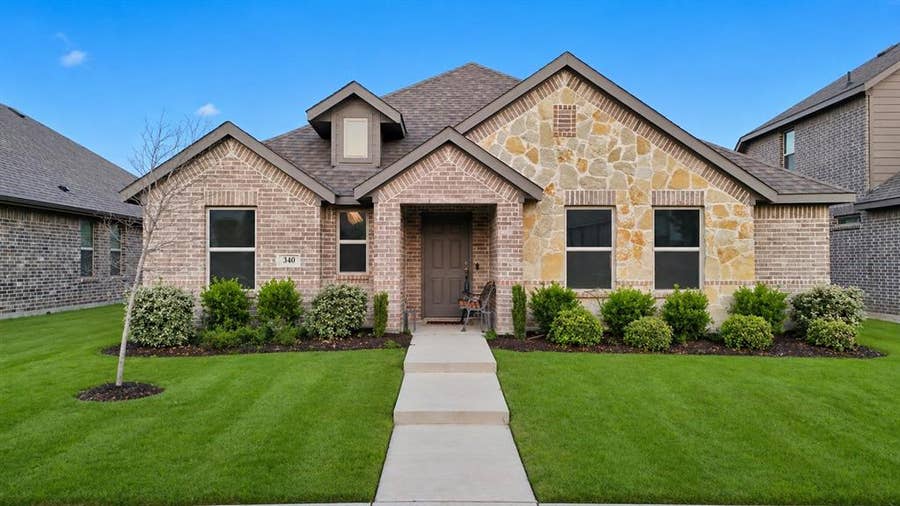 Property photo for 340 Freestall Drive, Midlothian, TX