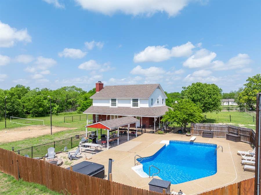 Property photo for 129 Lemley Lane, Waco, TX