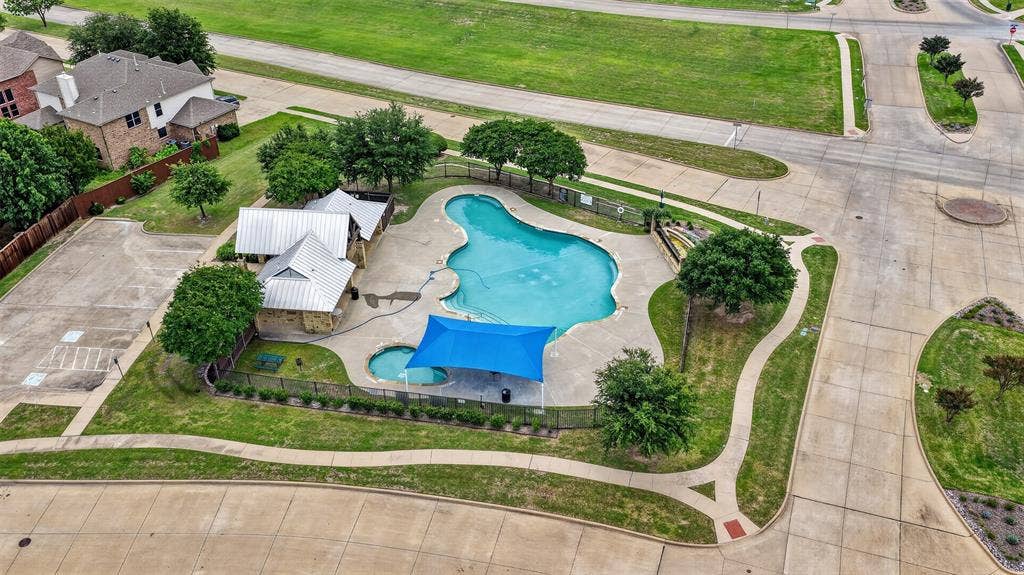 1321 Iron Horse Street, Wylie, TX 75098 Community Poool