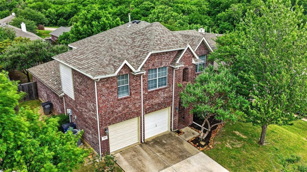 1321 Iron Horse Street, Wylie, TX 75098 1321 Iron Horse Street, Wylie, TX 75098
