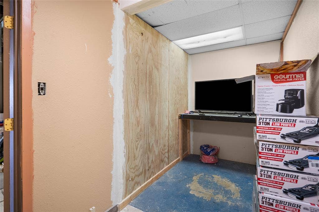 807 W Corsicana Street, Athens, TX 75751 Image quality insufficient for description