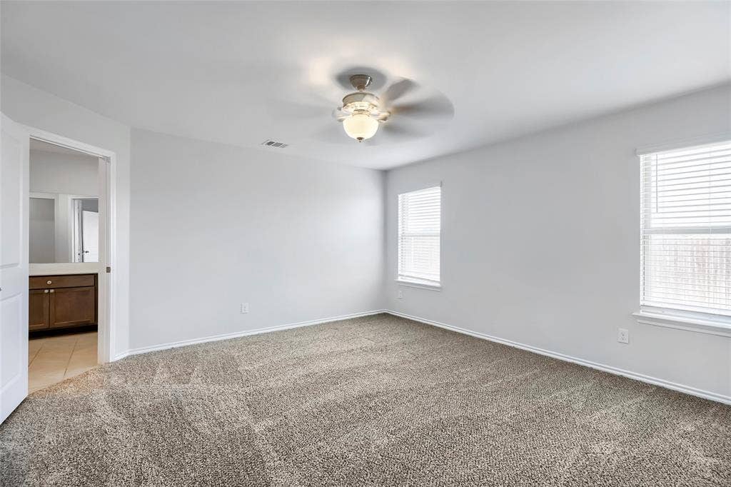 3327 Hawkins Drive, Fate, TX 75189 3327 Hawkins Drive, Fate, TX 75189