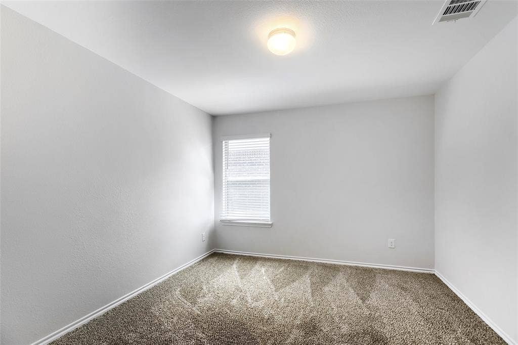 3327 Hawkins Drive, Fate, TX 75189 3327 Hawkins Drive, Fate, TX 75189