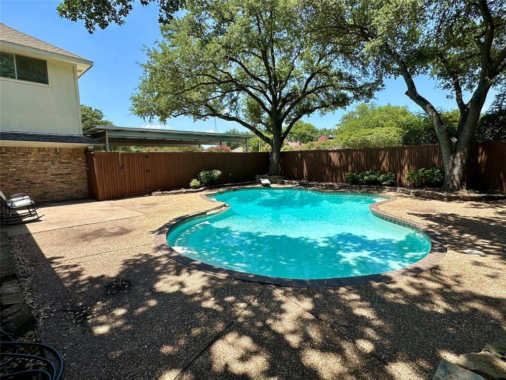 7145 Crooked Oak Drive, Dallas, TX 75248 7145 Crooked Oak Drive, Dallas, TX 75248