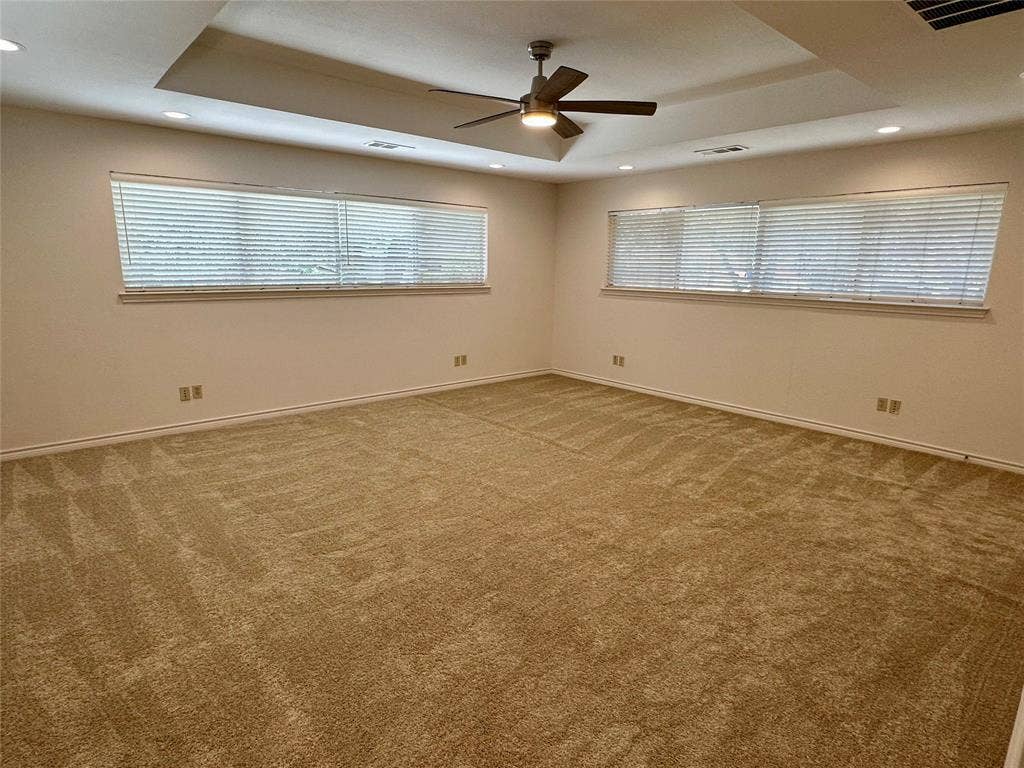 7145 Crooked Oak Drive, Dallas, TX 75248 Upstairs loft area game room