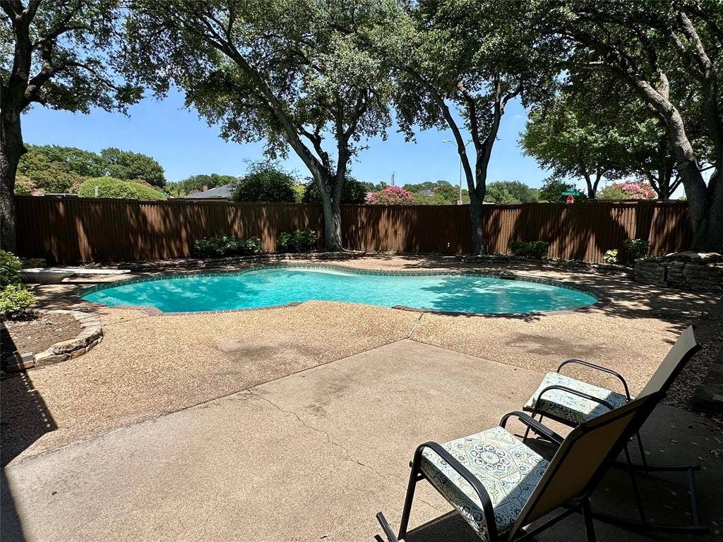 7145 Crooked Oak Drive, Dallas, TX 75248 7145 Crooked Oak Drive, Dallas, TX 75248