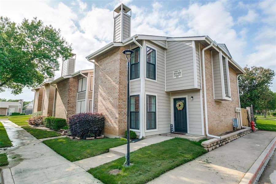 Property photo for 1912 Shadowood Trail, Colleyville, TX