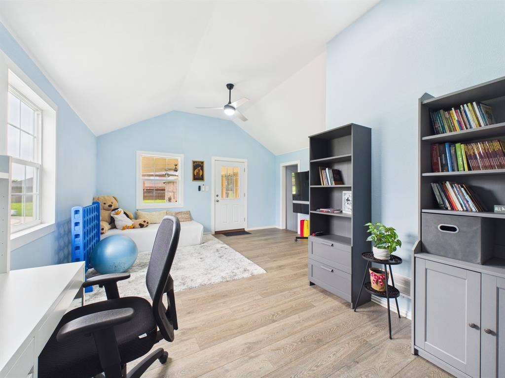 5640 Jennifer Lane, Midlothian, TX 76065 This is the add on space used as an office