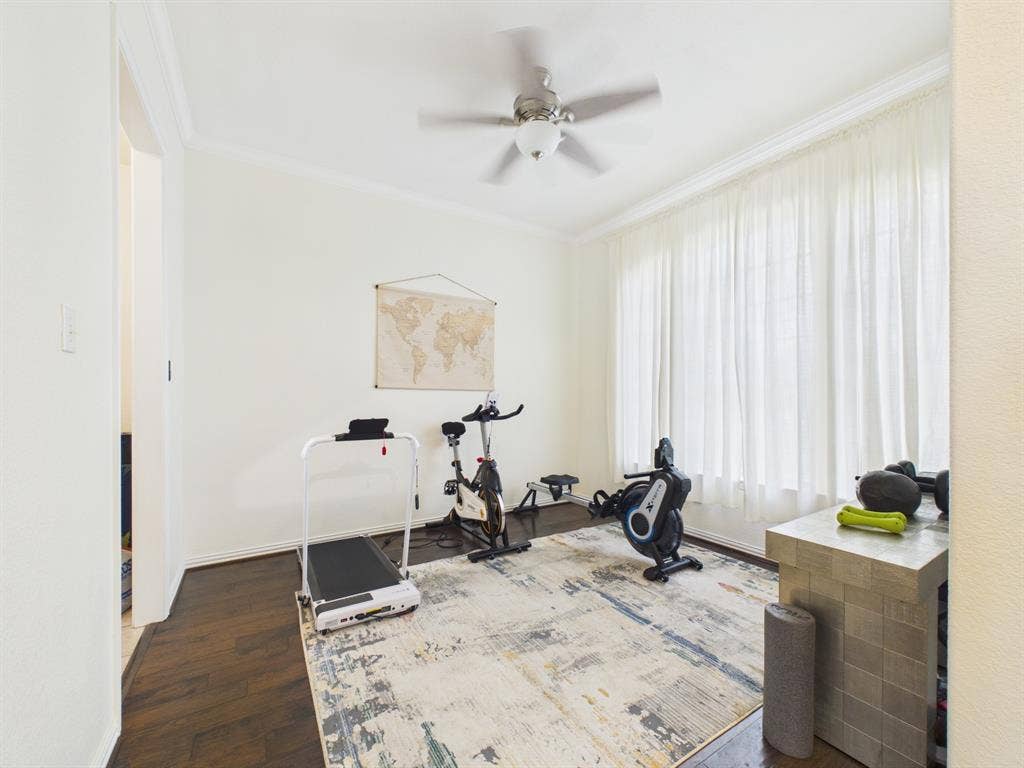 5640 Jennifer Lane, Midlothian, TX 76065 FLEX space for workout, formal dining rm, playroom or whatever you need