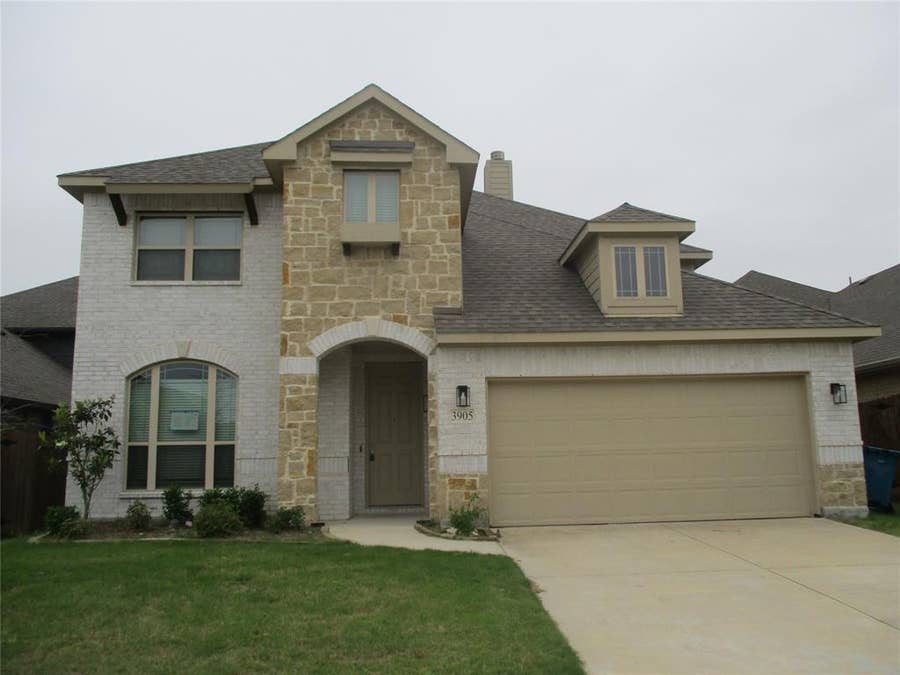 Property photo for 3905 Holly Springs Lane, Kaufman, TX