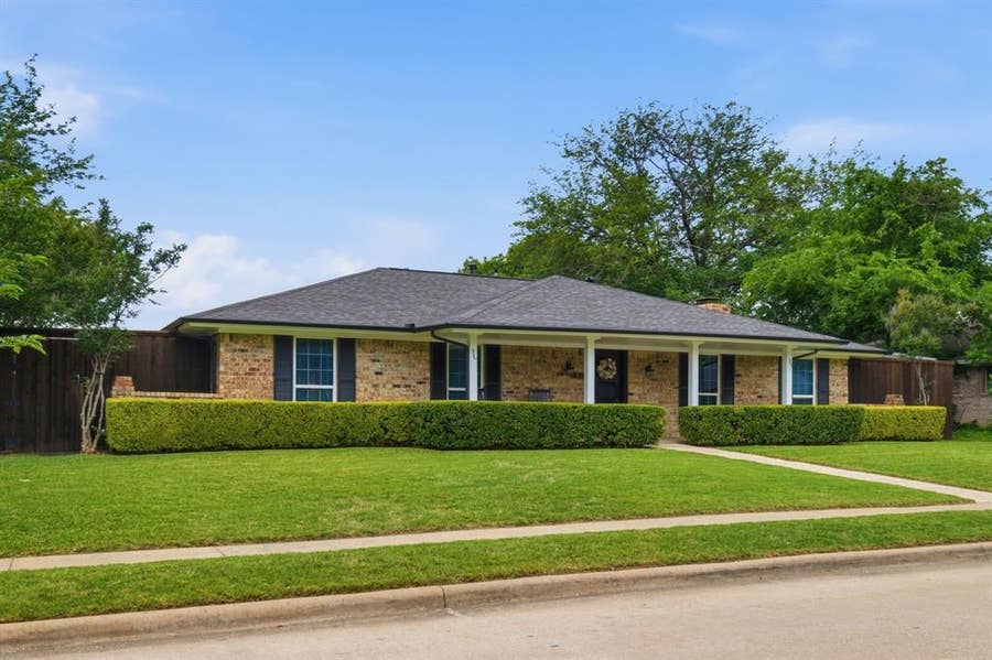Property photo for 1911 Wisteria Way, McKinney, TX