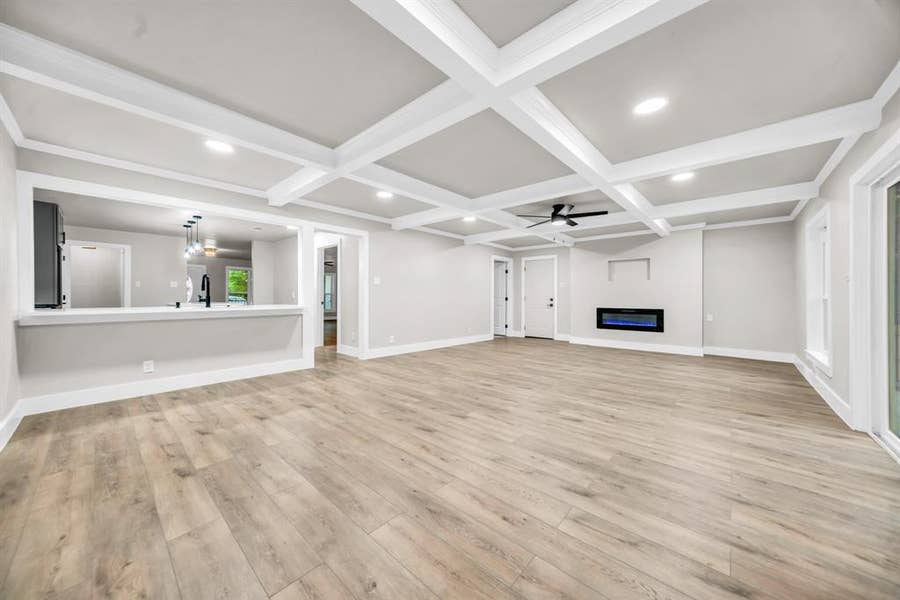 Property photo for 831 Glen Arbor Drive, Dallas, TX