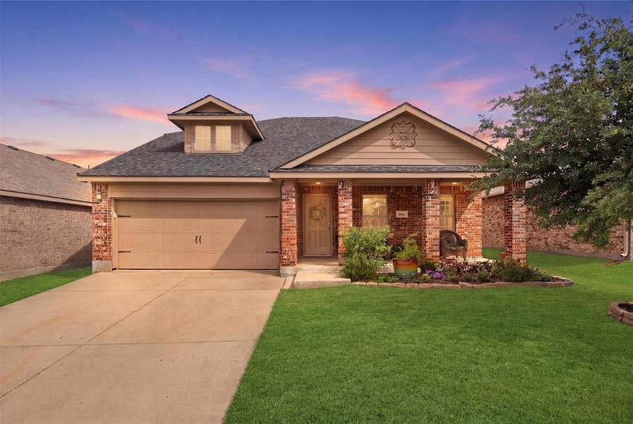 Property photo for 806 Silver Street, Princeton, TX