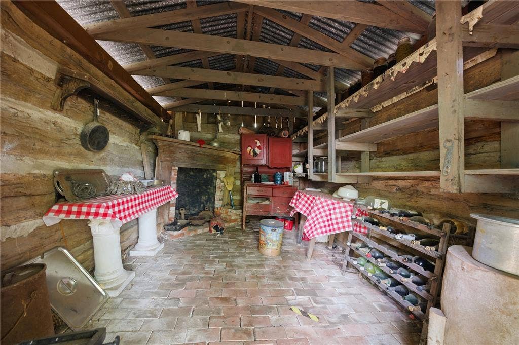 11222 County Road 1201, Malakoff, TX 75148 Inside Historical Cabin