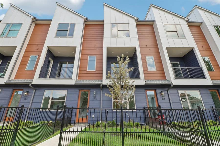 Property photo for 4204 San Jacinto Street, #103, Dallas, TX