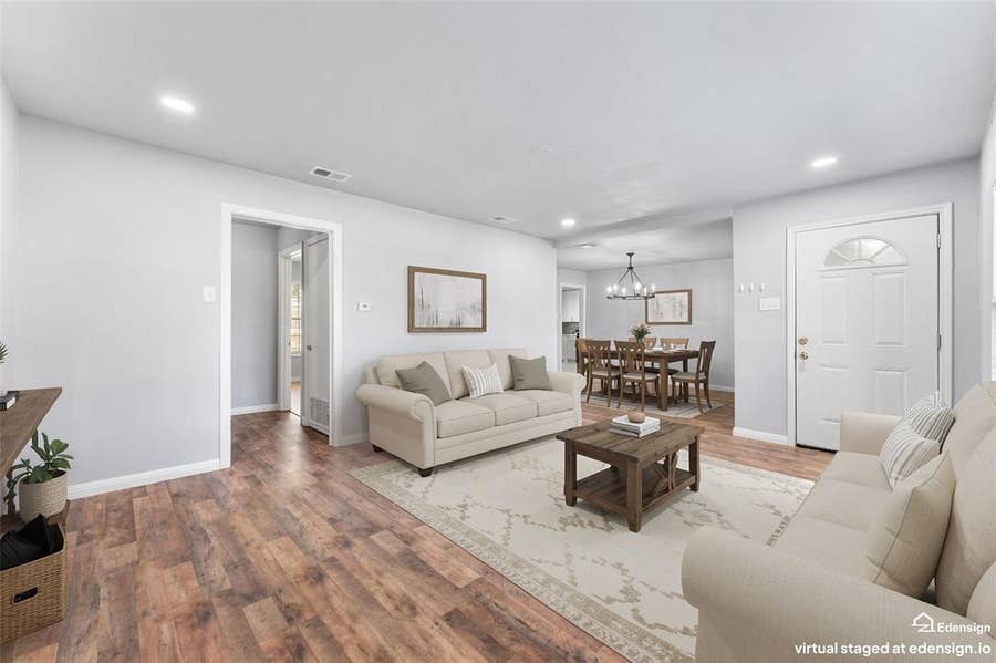 Property photo for 612 E 8th Street, Kemp, TX