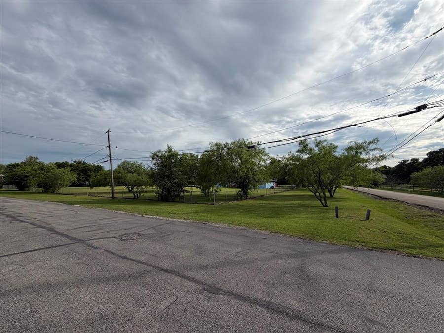 Property photo for 13104 Nile Drive, Dallas, TX