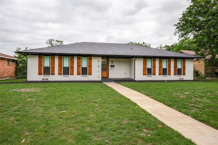 Property photo for 5311 Banting Way, Dallas, TX
