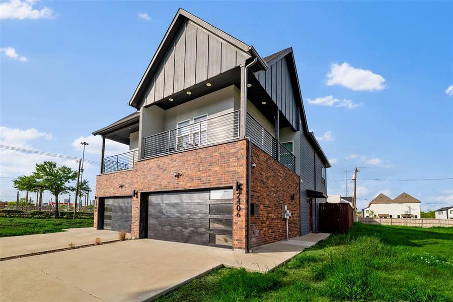 Property photo for 2406 Merlin Street, Dallas, TX